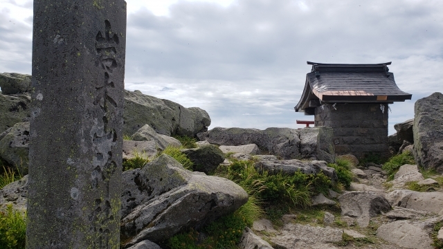 岩木山神社