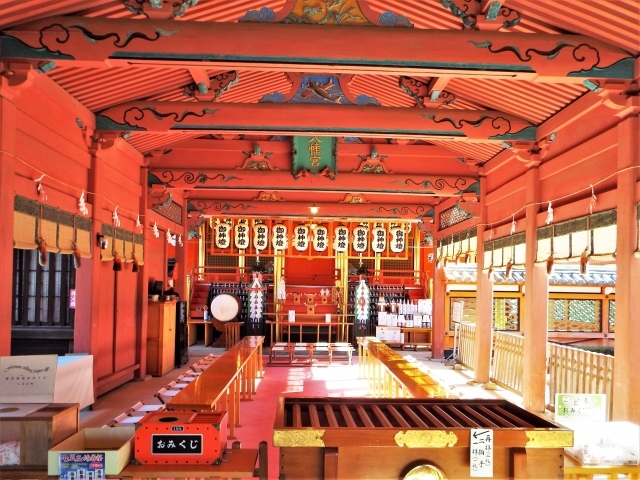 伊佐爾波神社　社殿